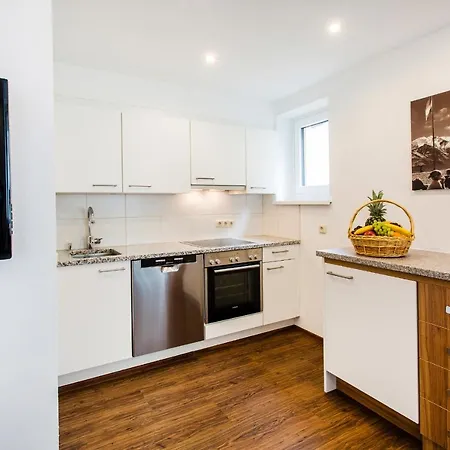 Apartmán Neue Post - *