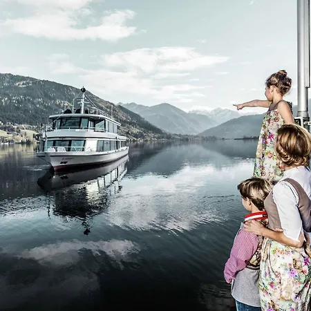 Apartment Neue Post - *