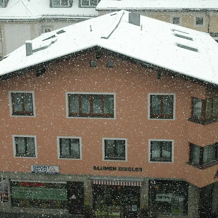 Neue Post - * Zell am See